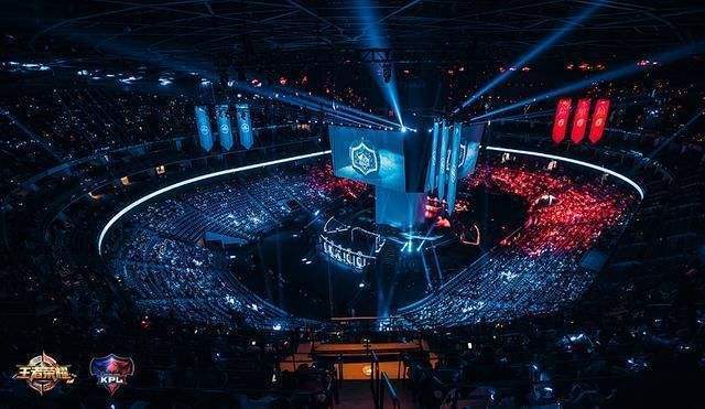 队历史上被 队历史上被